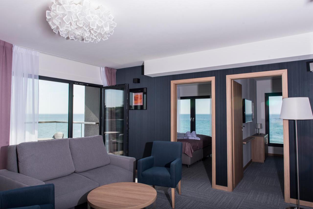 Baltivia Sea Resort Мельно Экстерьер фото