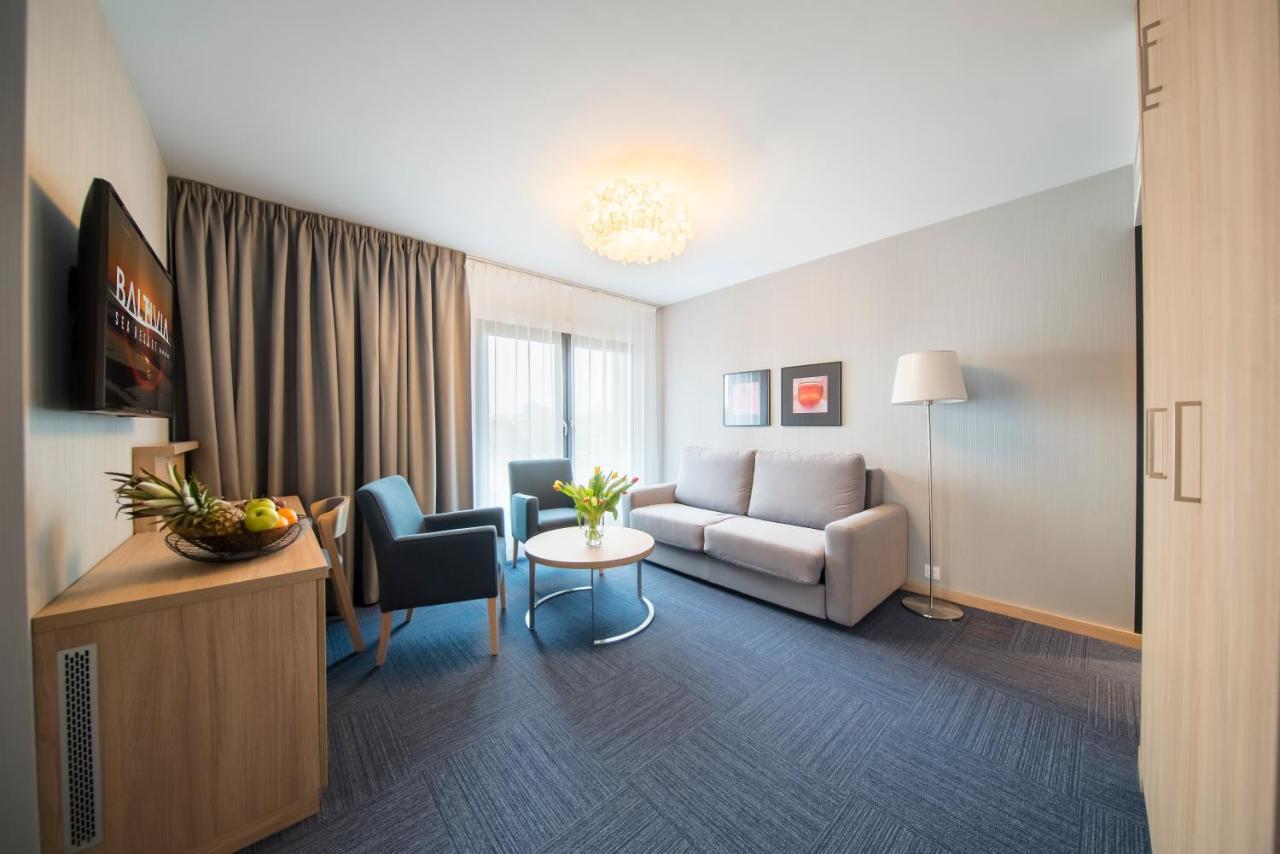 Baltivia Sea Resort Мельно Экстерьер фото