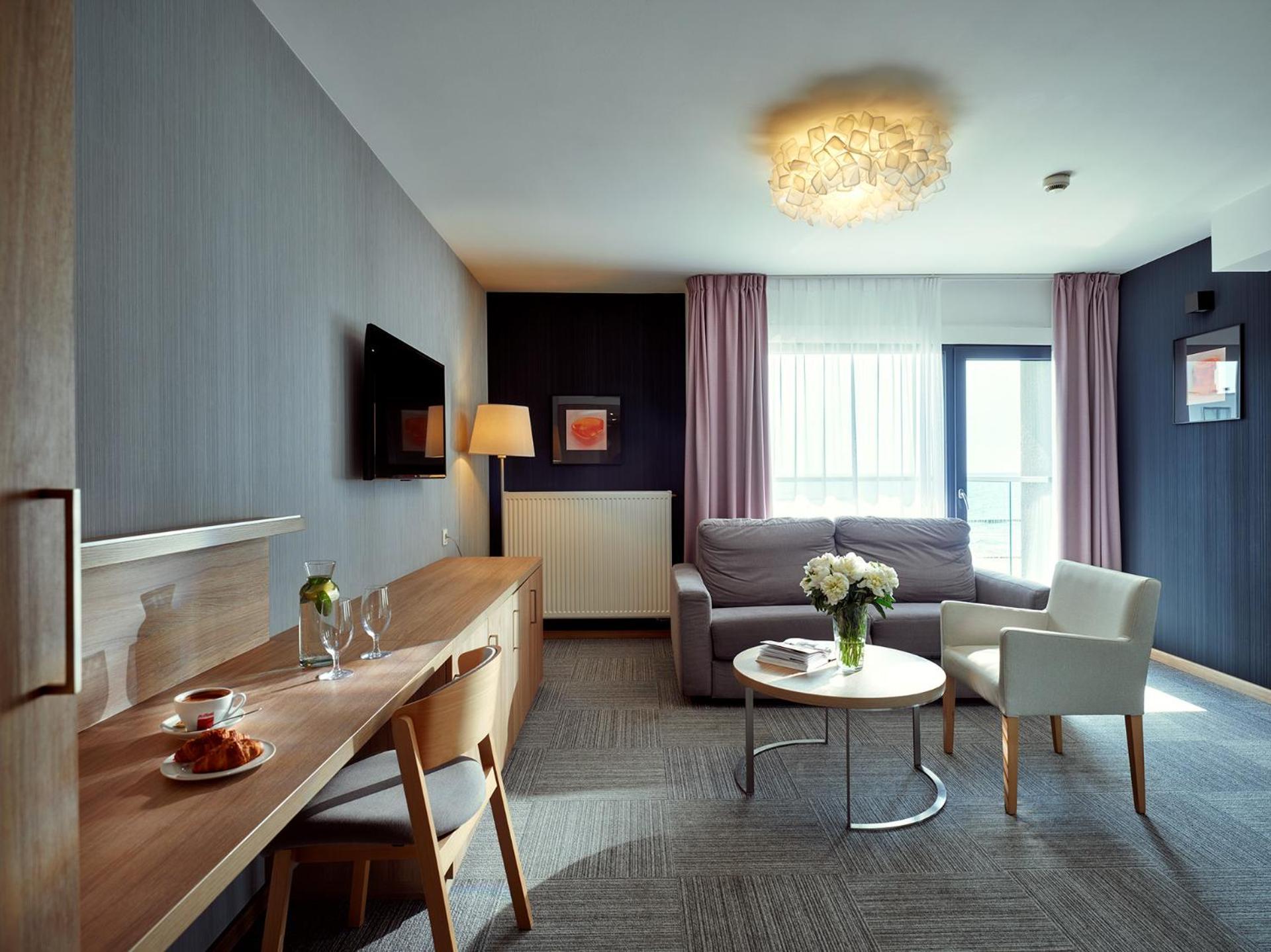 Baltivia Sea Resort Мельно Экстерьер фото